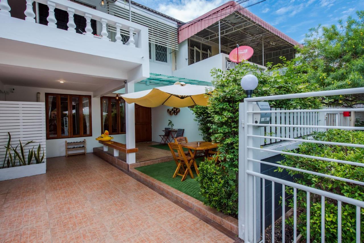 White Beach House Hua Hin 20 Second To The Beach Exterior foto